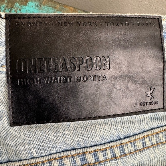 One Teaspoon High Waist Bonita Bleached Raw Hem Denim Jean Shorts Size 28 - Picture 7 of 14